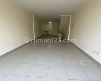 Di sewa ruko 4 lantai terbagus dan termurah