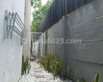 thumbnail-rumah-2-lantai-furnished-di-jalan-joe-kelapa-tiga-3