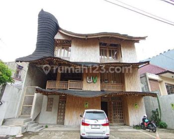 Guest House Di Jl Sampit Kramat Pela Keb Baru Jakarta Selatan SHM