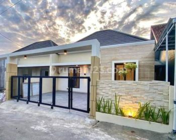 Rumah Modern Minimalis Jalan Kaliurang dekat Kampus UII dan Poliseni