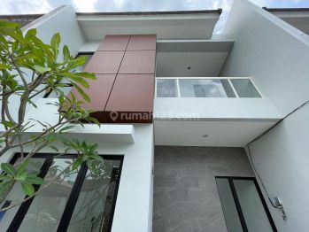 Rumah Cantik Baru GressDi Surabaya Timur