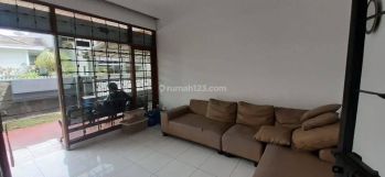 Dijual rumah mewah terawat di Perumahan Dadali Bandung