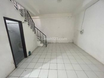 Dhyana Disewa Rumah Uk 5x15m di Komplek Kavling Polri