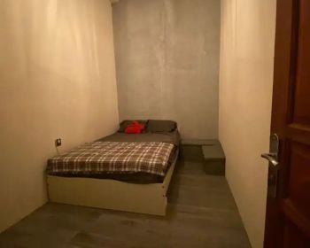 RUMAH CANTIK SIAP HUNI DI PESANGGRAHAN DEKAT UNIVERSITAS BUDI LUHUR