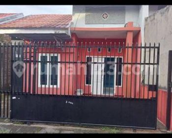 Rent Rumah: Rumah strategis