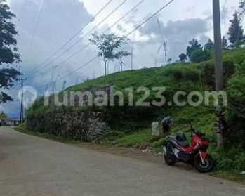 Tanah Puncak Megamendung View Cantik Akses 2 mobil mudah