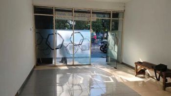 DIJUAL/DISEWAKAN Ruko Perak Timur