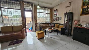 Rumah 3 Lantai Bagus Sayap Pasir Kaliki Cicendo Bandung
