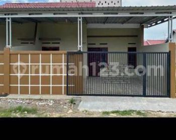Rent Rumah: Rumah minimalis