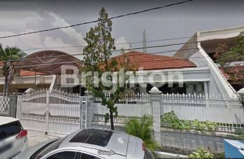 Rumah Dharmahusada Indah Barat