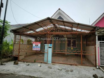 Dijual Rumah Bagus Siap Huni Luas 105 di Ciledug