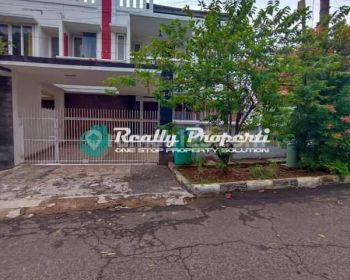 Disewakan Rumah2 Lantai di Jatibening Bekasi