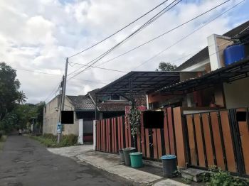 Rumah Jakal Km.12, Dekat Kampus UII Kaliurang, JUAL MURAH