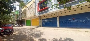 Dijual Ruko Lokasi Strategis Ramai di Kurdi