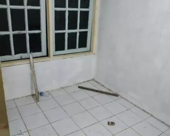 kontrakan murah dan nyaman bisa parkir mobil jg motor