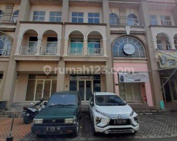 Ruko di Grand Galaxy City, Bekasi 165 m Bagus SHM