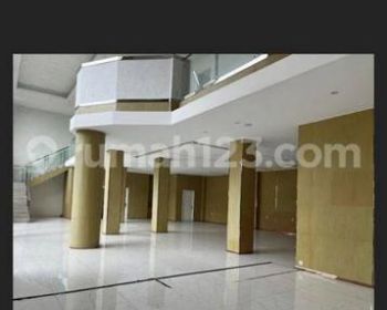 Disewakan Bangunan Komersial di Gading Serpong Tangerang