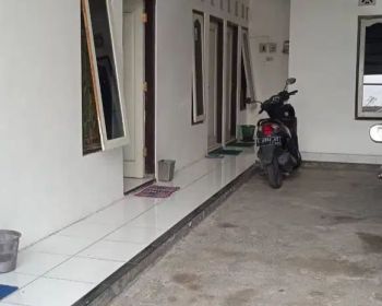 Rent Rumah Kosan: Kost Putra Solo Baru