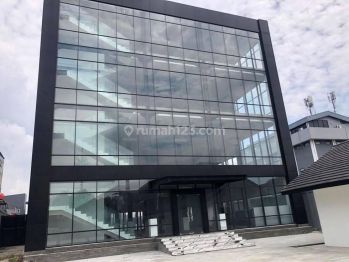 Gedung di Palmerah Dekat Dengan Toll Cocok Untuk Showroom Mobil