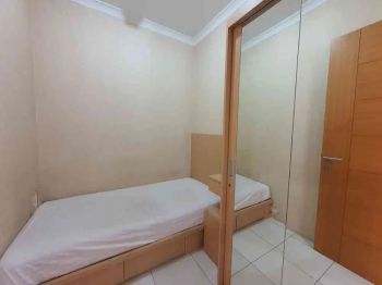 Sewa Apartemen Signature Park 2BR Fully Furnished View Pool