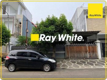 Dijual Rumah Puri Indah Hanya Hitung Tanah