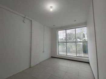 DISEWAKAN 2 unit Ruko 4 Lantai istimewa Kara Junction Batam center