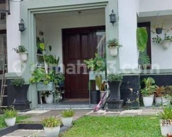 Rumah Hook Semi Furnish Kota Baru Parahyangan