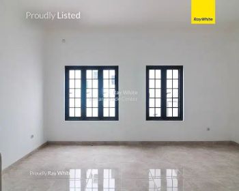 Disewakan Rumah Mewah Bintaro Jaya & Dapat difungsikan Untuk Komersil