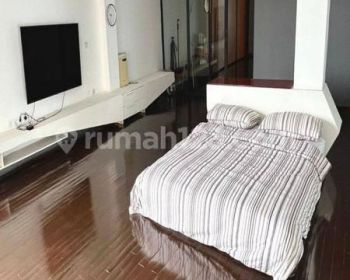 Rumah 3,5 Lantai Hadap Selatan Di Taman Bukit Kemang Cipete Utara Jakarta