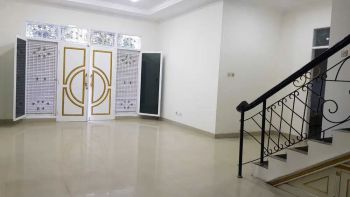 Rumah Hook Bagus di Cluster Singgasana Pradana Bandung