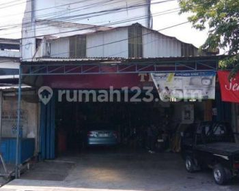 ruko 3 lantai dipinggir jalan arteri soekarno hatta pedurungan
