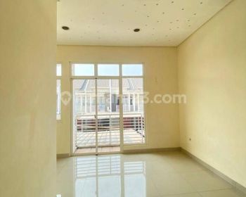 Sewakan rumah green lake city 2 lantai model sederhana