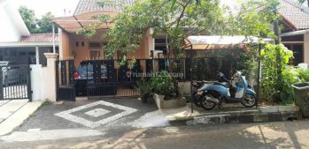 Rumah dalam komplek elit bebas banjir akses 5 Tol jatibening