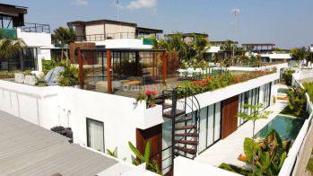 Lux Villa 3 BR Pererenan Ocean View