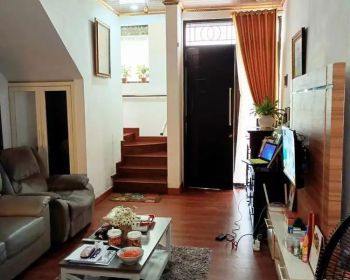 Rumah Cantik di Permata Bintaro Jaya 2.5 Lantai Full Furnished