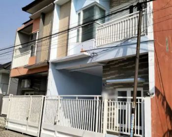 Rumah siap huni terawat medokan ayu rungkut Surabaya