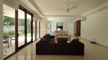 Cipete Jakarta Selatan, single house, one level, 4 bedrooms, 1 study, nice and