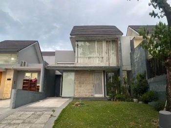 DIJUAL RUMAH SOMERSET CITRALAND DEKAT GRAHA,PAKUWON,LONTAR,WIYUNG