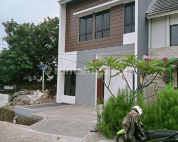 Rumah  di Lubang Buaya, Jakarta Timur