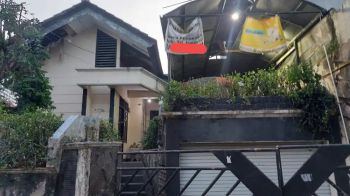Rumah Design Villa Dekat Pintu Tol Kebon Nanas Tangerang