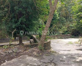 For Leasehold Yellow Zone Land in Balangan beach road close Nirmala