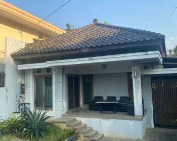 RUMAH TELAGA BODAS LUAS DEKAT PUSAT KOTA SIAP HUNI HARGA MURAH