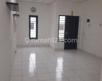 Chandra Ruko Sewa Uk 4x19m Lokasi Bagus Dagang Jualan di Jelambar