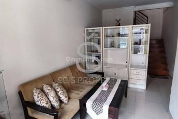 Rumah Disewakan Di Perumahan Taman Sakura Soetta Bdg