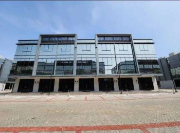 Disewakan Ruko Osaka Garden 4.5x15 3 Lantai 120 jt/thn nego