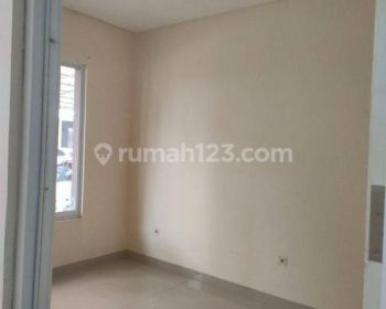 Tersedia Rumah di Jl Green Lake City Bagus