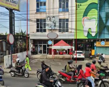 Ruko Gandeng terstrategis jatiasih ramai sekali
