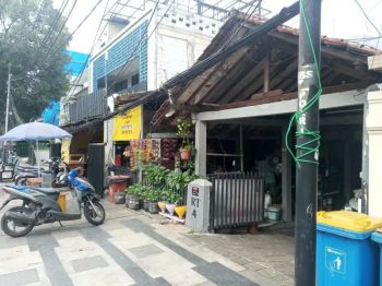 Rumah Strategis di Blok S, Kebayoran Baru