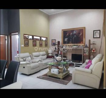 Dijual Cepat Rumah di Komplek Batununggal Indah Bandung