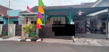 Rumah bagus di banyumanik
